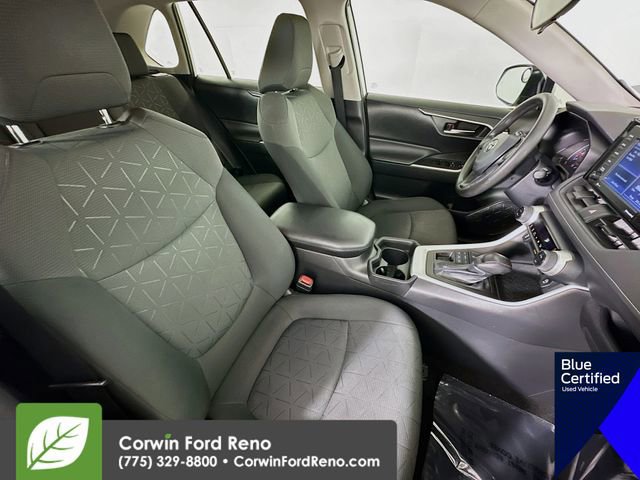 Used 2020 Toyota RAV4 XLE w/ All Weather Liner Package AWD/4WD image 30