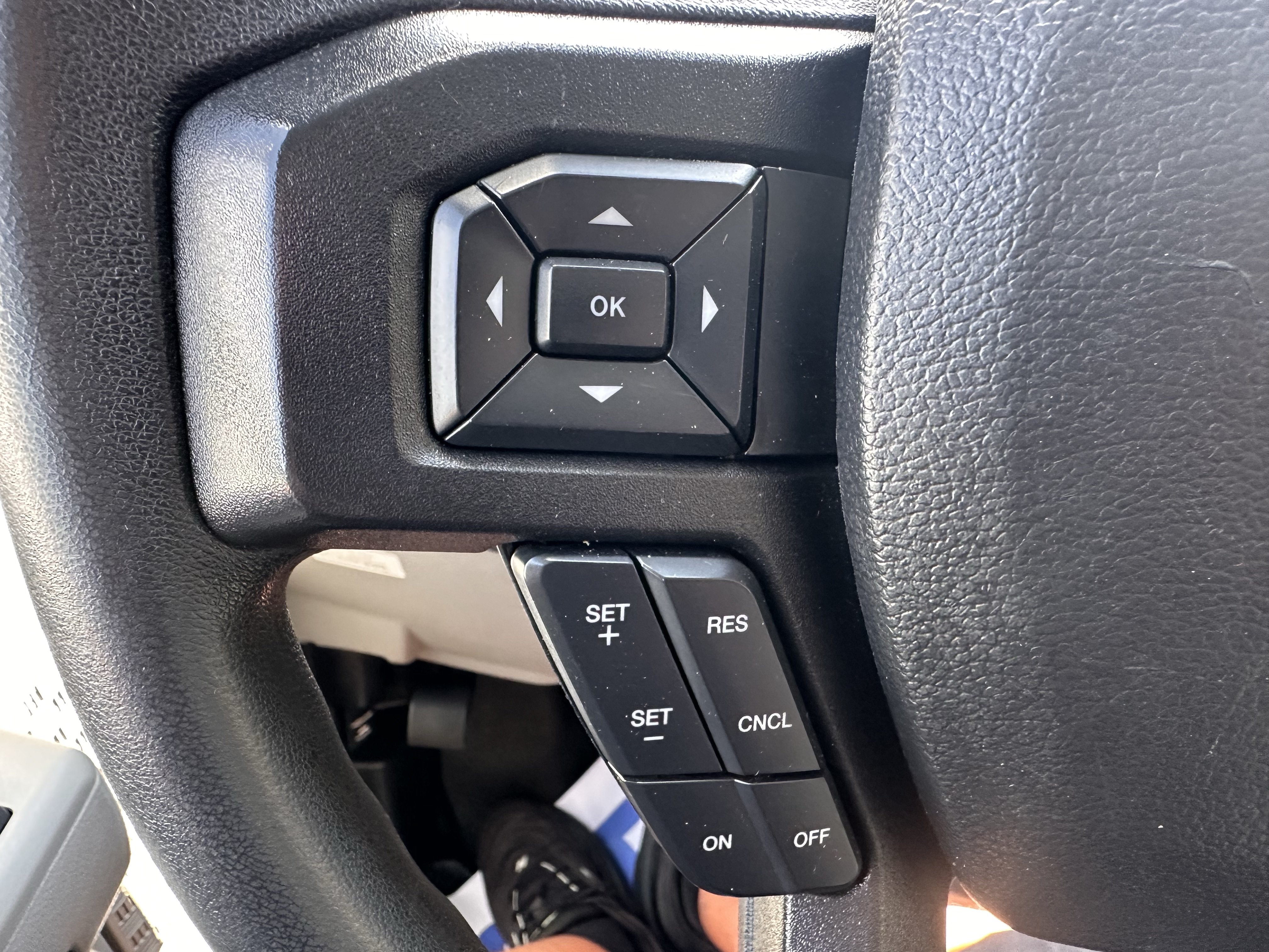 Certified 2024 Ford E-350 and Econoline 350 Super Duty w/ Power Windows & Locks Group RWD image 22
