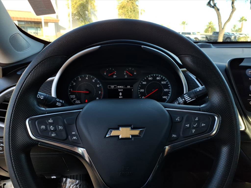 Used 2023 Chevrolet Malibu LT image 19