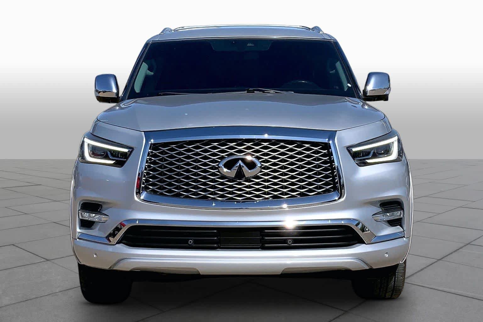 Used 2019 INFINITI QX80 Luxe w/ 22" Wheel Package RWD image 4