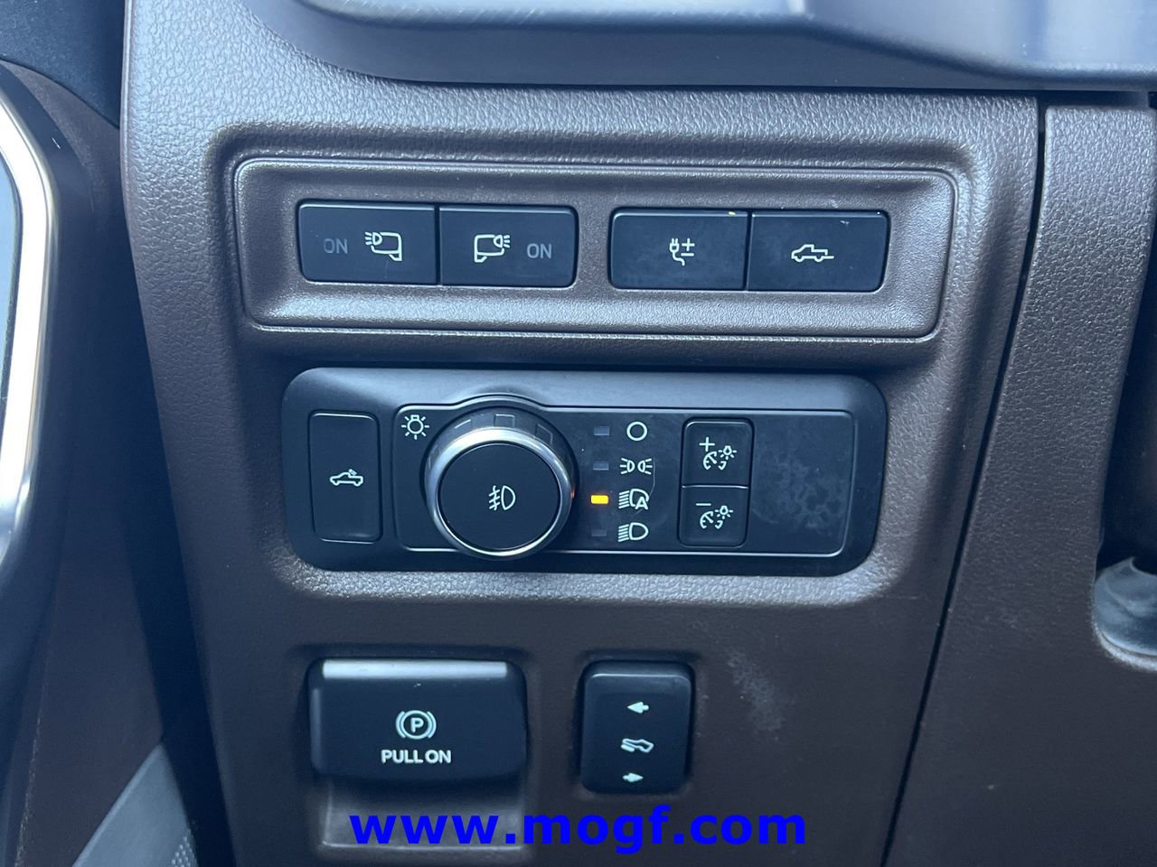 Certified 2022 Ford F150 King Ranch w/ Equipment Group 601A High image 25