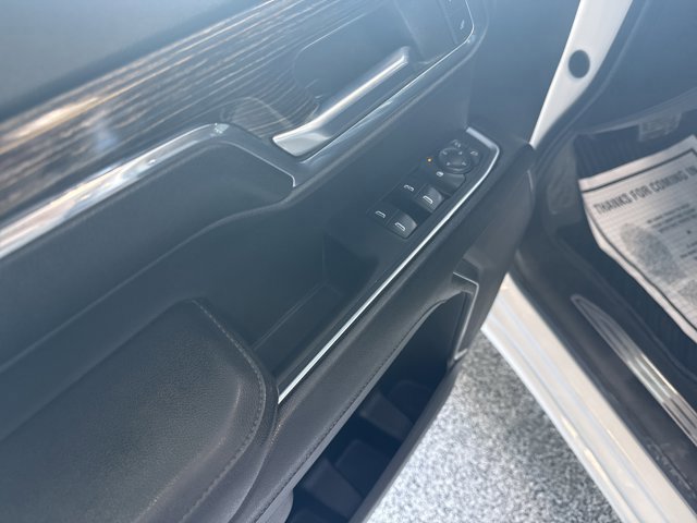 Used 2024 GMC Sierra 1500 Elevation w/ X31 Off-Road Package image 9