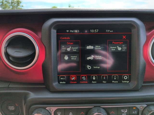 Used 2022 Jeep Wrangler Unlimited Rubicon w/ Dual Top Group AWD/4WD image 39
