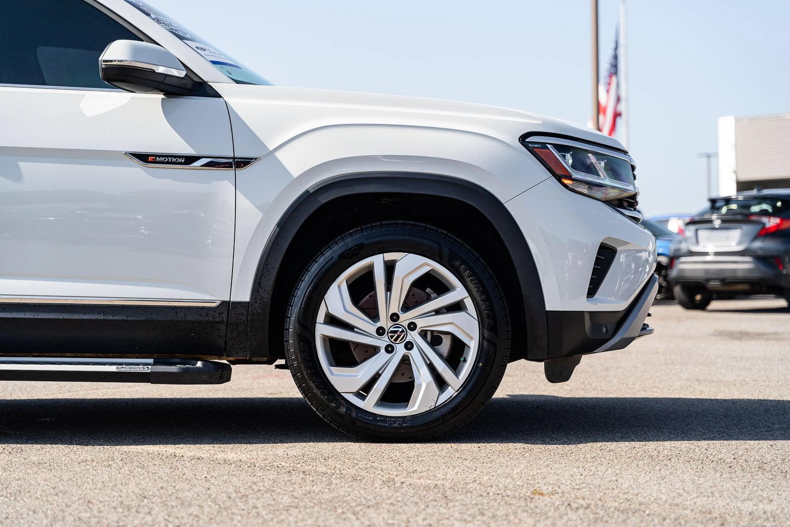 Used 2021 Volkswagen Atlas SE w/ Panoramic Sunroof Package FWD image 10