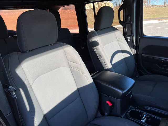Used 2020 Jeep Wrangler Unlimited Sport S image 36
