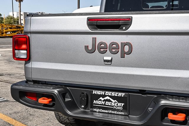 Used 2021 Jeep Gladiator Mojave w/ Trailer Tow Package AWD/4WD image 11
