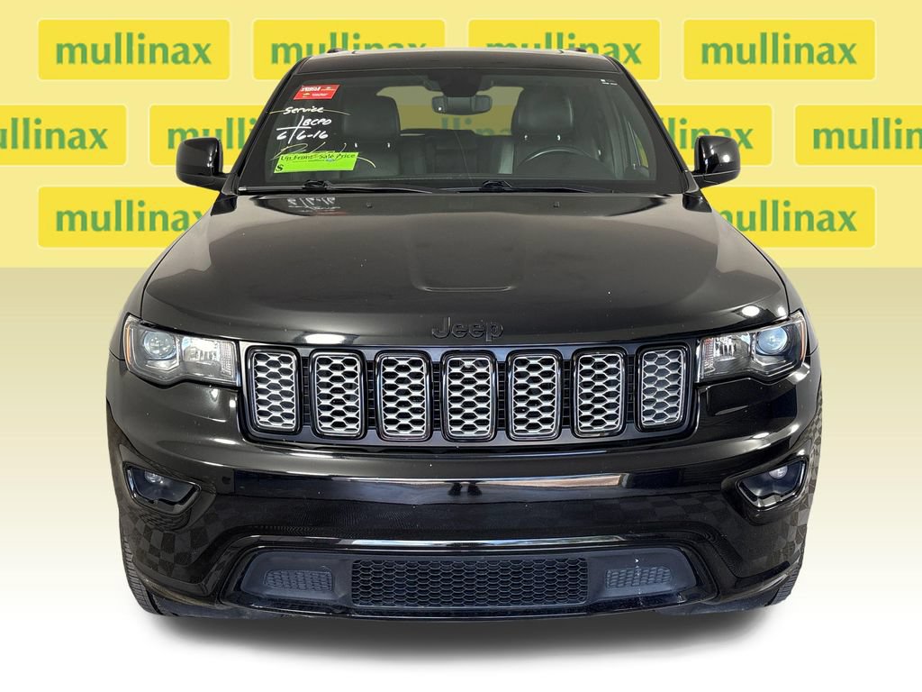 Used 2020 Jeep Grand Cherokee Altitude AWD/4WD image 15