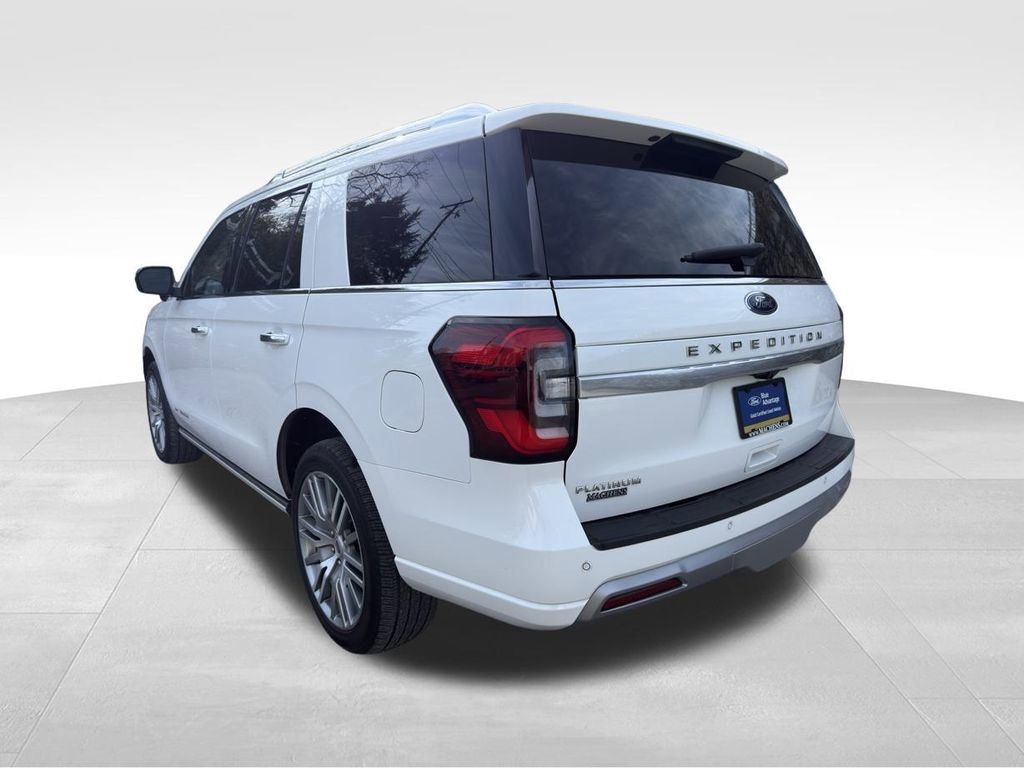 Certified 2023 Ford Expedition Platinum image 3