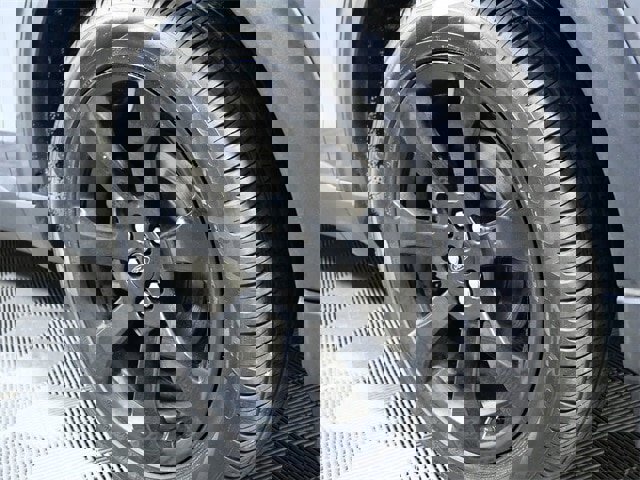 Certified 2023 Ford Explorer ST-Line image 2