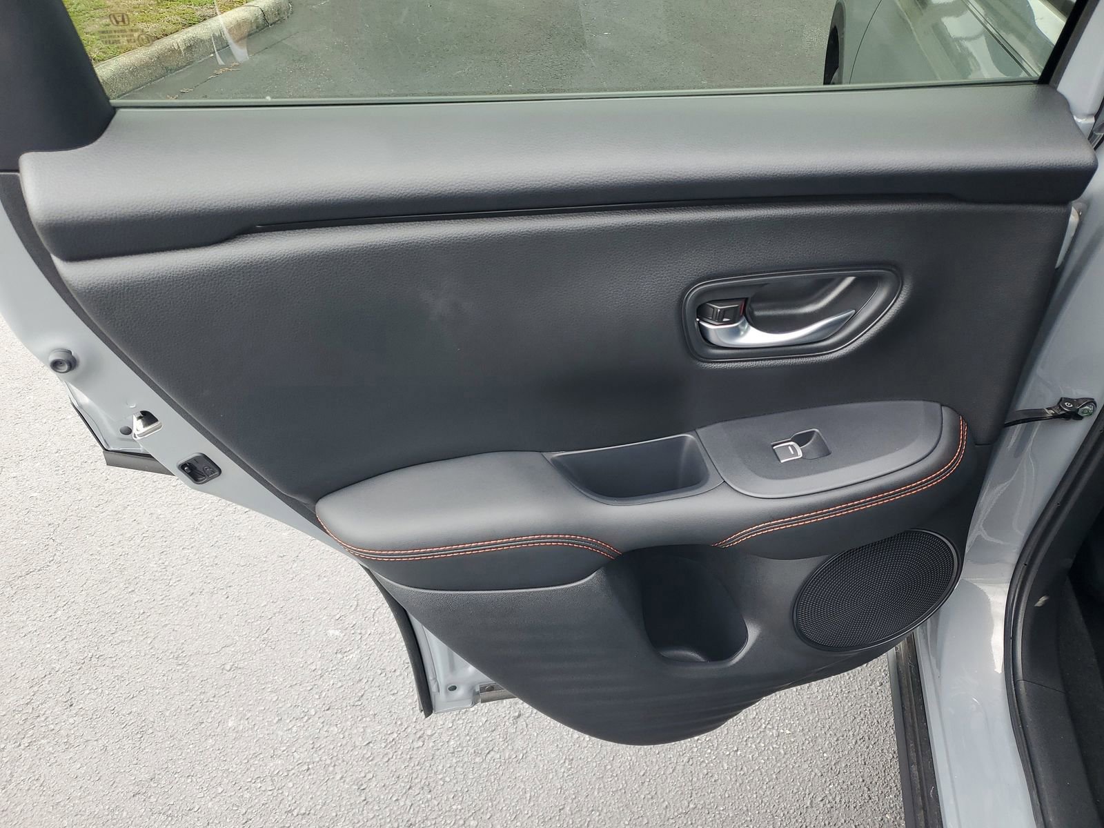 Used 2025 Honda HR-V Sport image 9