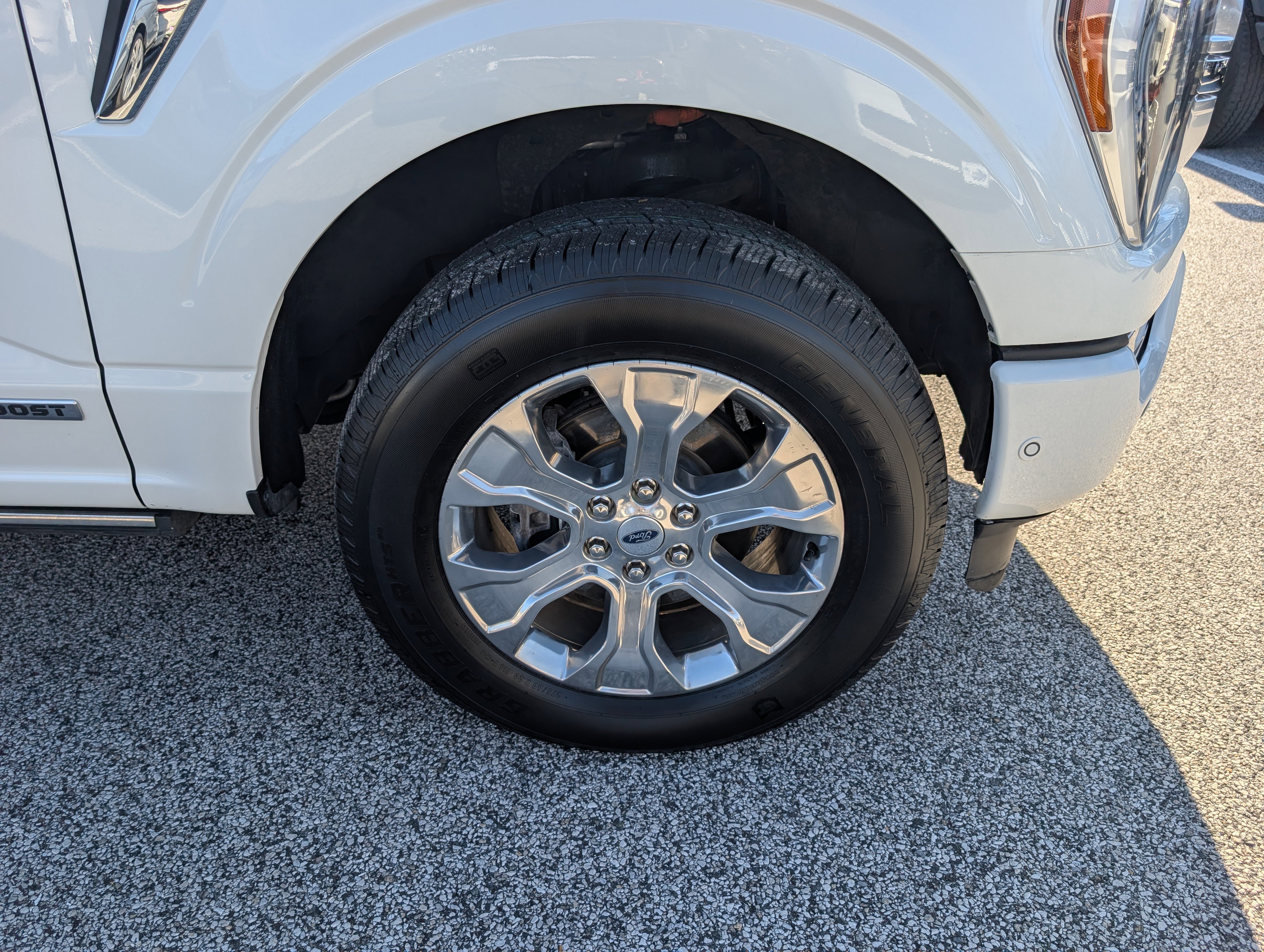 Certified 2022 Ford F150 Platinum w/ Equipment Group 701A High image 11