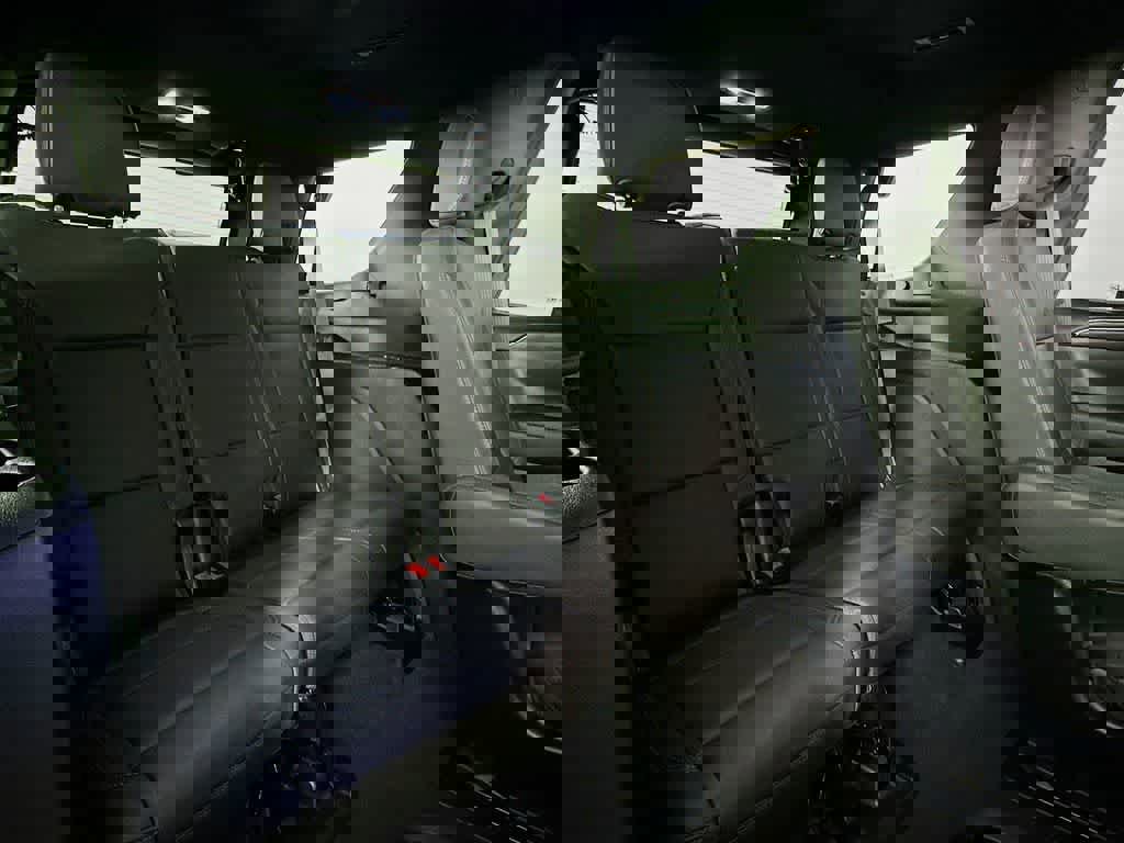 Used 2023 Chevrolet Tahoe Z71 image 33