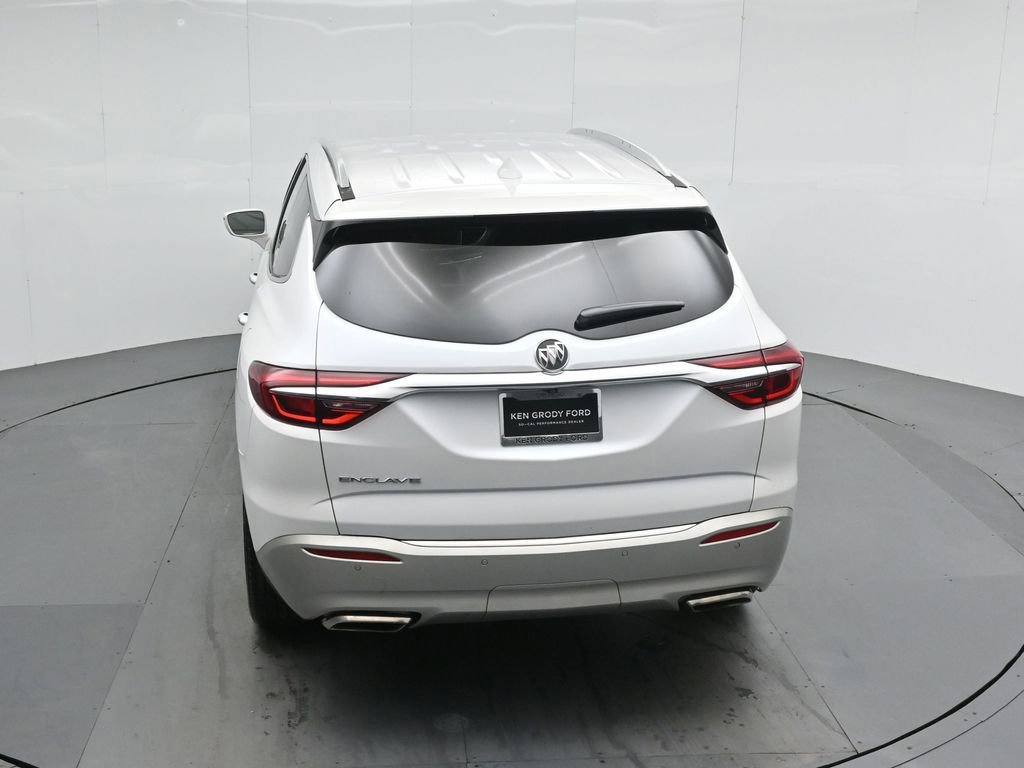 Used 2020 Buick Enclave Essence w/ LPO, Floor Liner Package FWD image 15