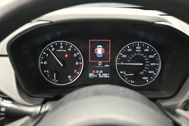 Used 2025 Subaru Crosstrek 2.5i Premium AWD/4WD image 9