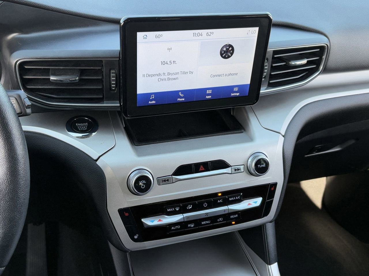 Certified 2022 Ford Explorer XLT w/ Equipment Group 202A image 21