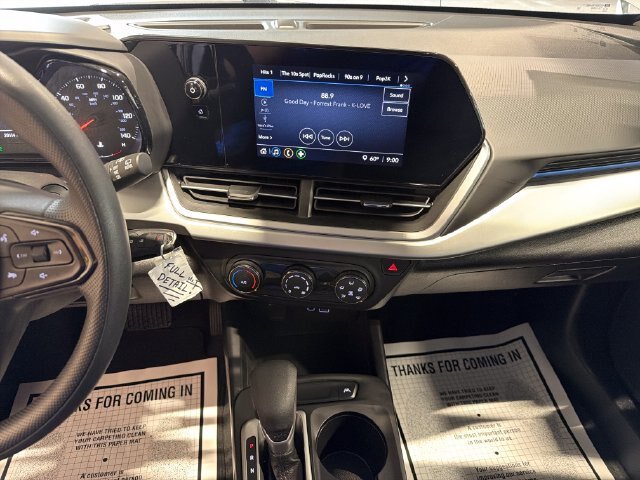 Used 2026 Chevrolet Trax LS FWD image 18