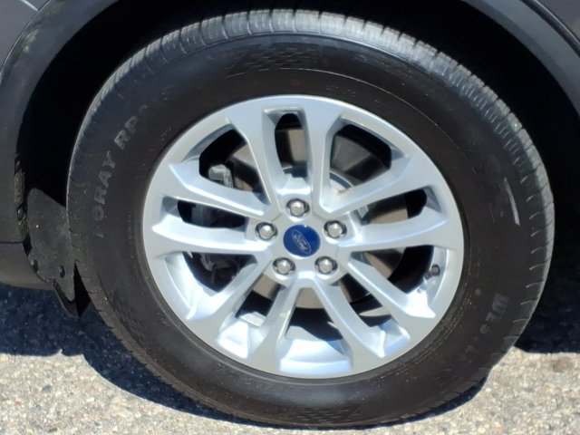 Certified 2022 Ford Escape SE w/ Cold Weather Package AWD/4WD image 23