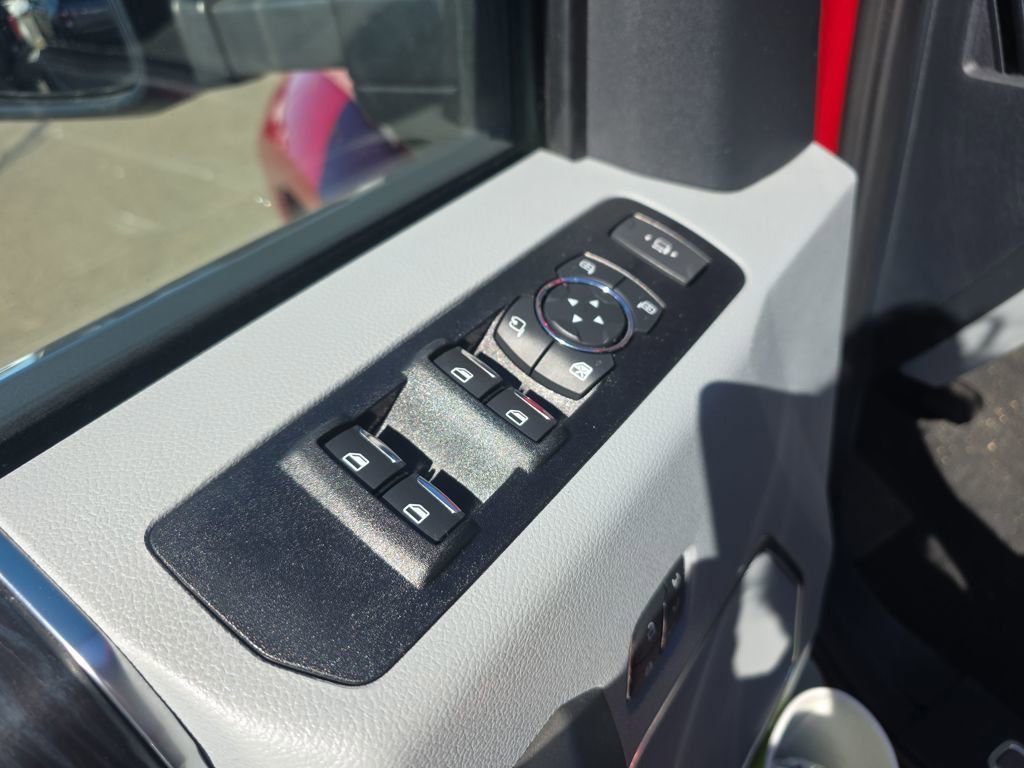 Certified 2022 Ford F450 Limited w/ FX4 Off-Road Package image 21