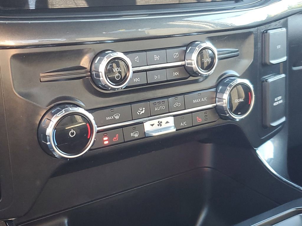 Certified 2022 Ford F150 XLT w/ Equipment Group 302A High image 18