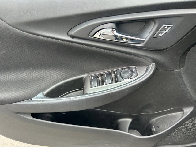 Used 2019 Chevrolet Malibu LT image 14