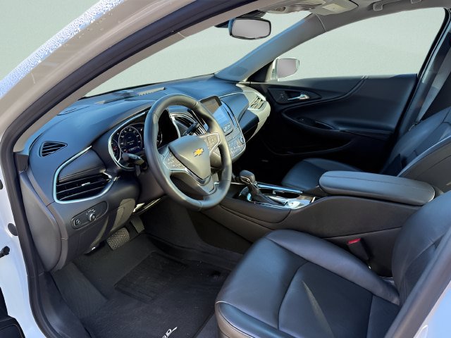 Used 2024 Chevrolet Malibu LT FWD image 4