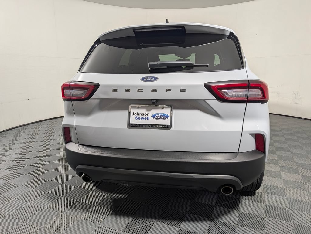 Certified 2025 Ford Escape ST-Line FWD image 6