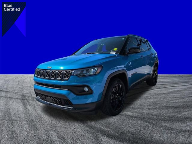 Used 2024 Jeep Compass Latitude w/ Altitude Special Edition image 1