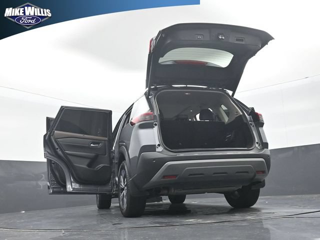 Used 2023 Nissan Rogue SV w/ SV Premium B Package FWD image 30