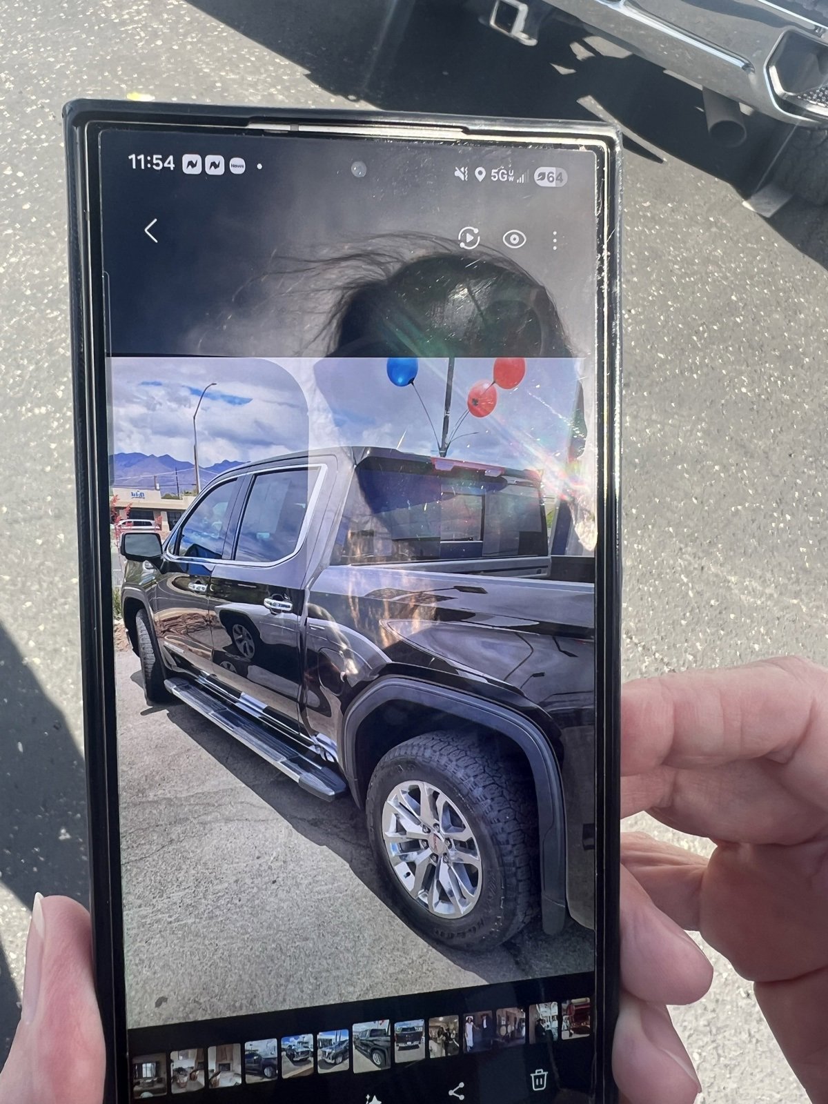 Used 2019 GMC Sierra 1500 SLT w/ SLT Premium Plus Package image 4