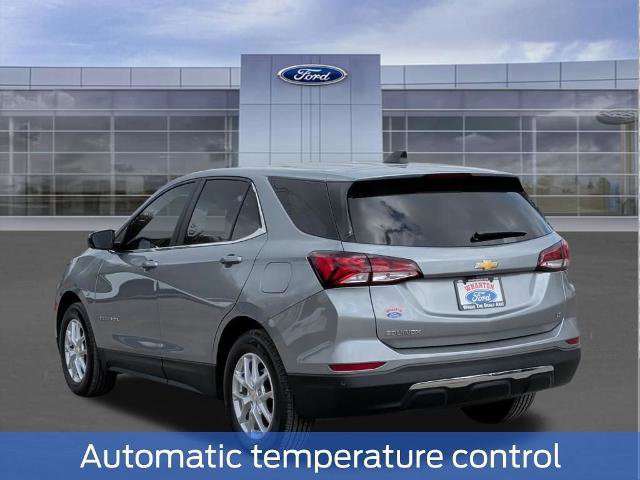 Used 2024 Chevrolet Equinox LT image 3