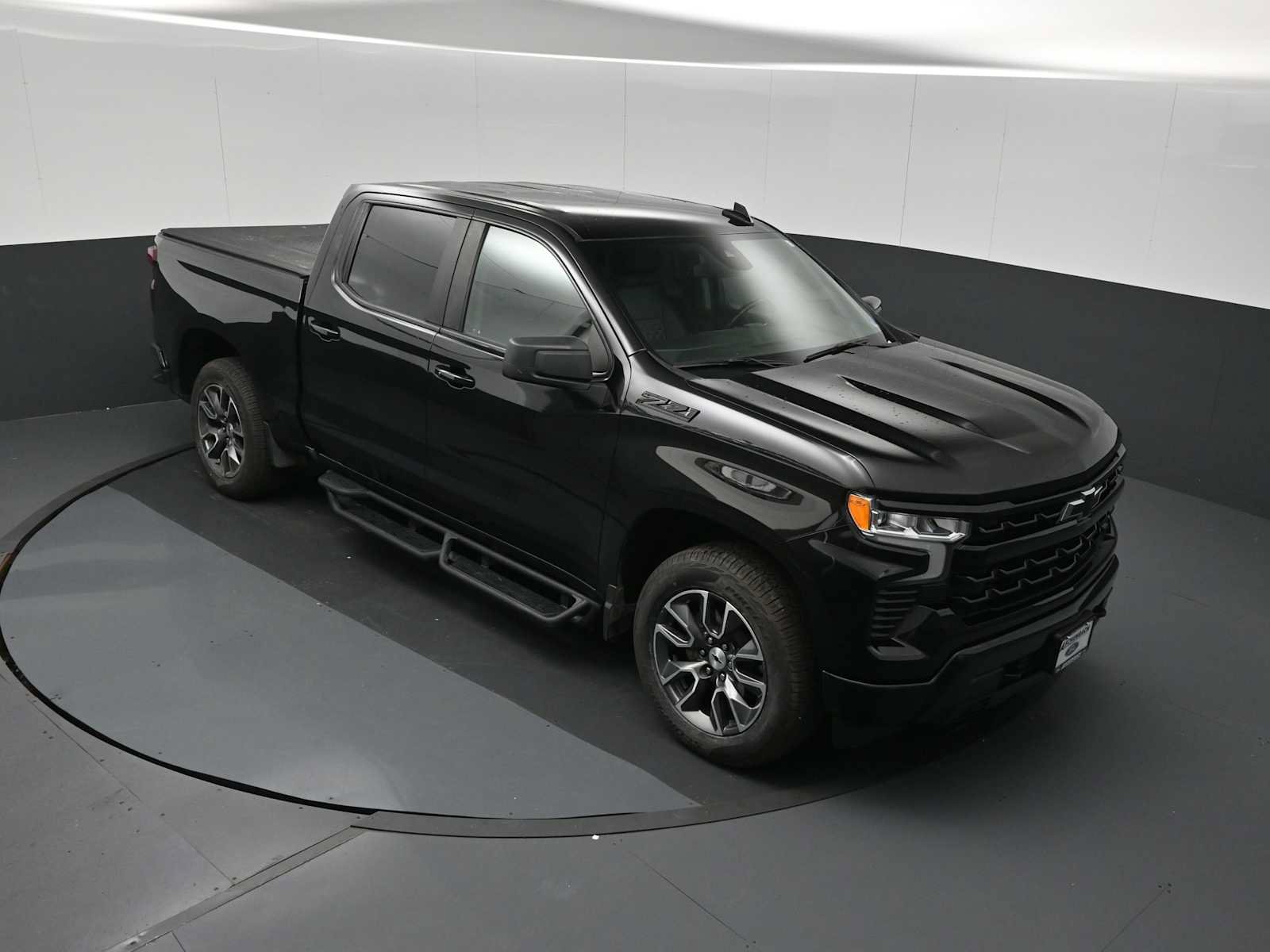 Used 2023 Chevrolet Silverado 1500 RST AWD/4WD image 42