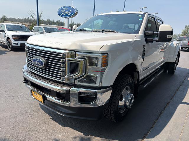 Certified 2022 Ford F350 Lariat w/ Lariat Ultimate Package AWD/4WD image 3