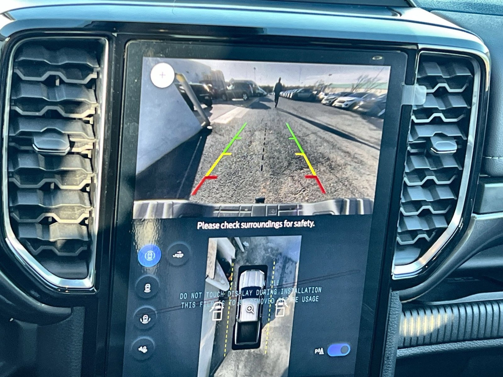 Certified 2025 Ford Ranger Lariat w/ FX4 Off-Road Package image 19