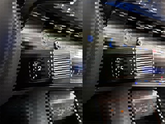 Used 2024 Hyundai Kona Limited image 12