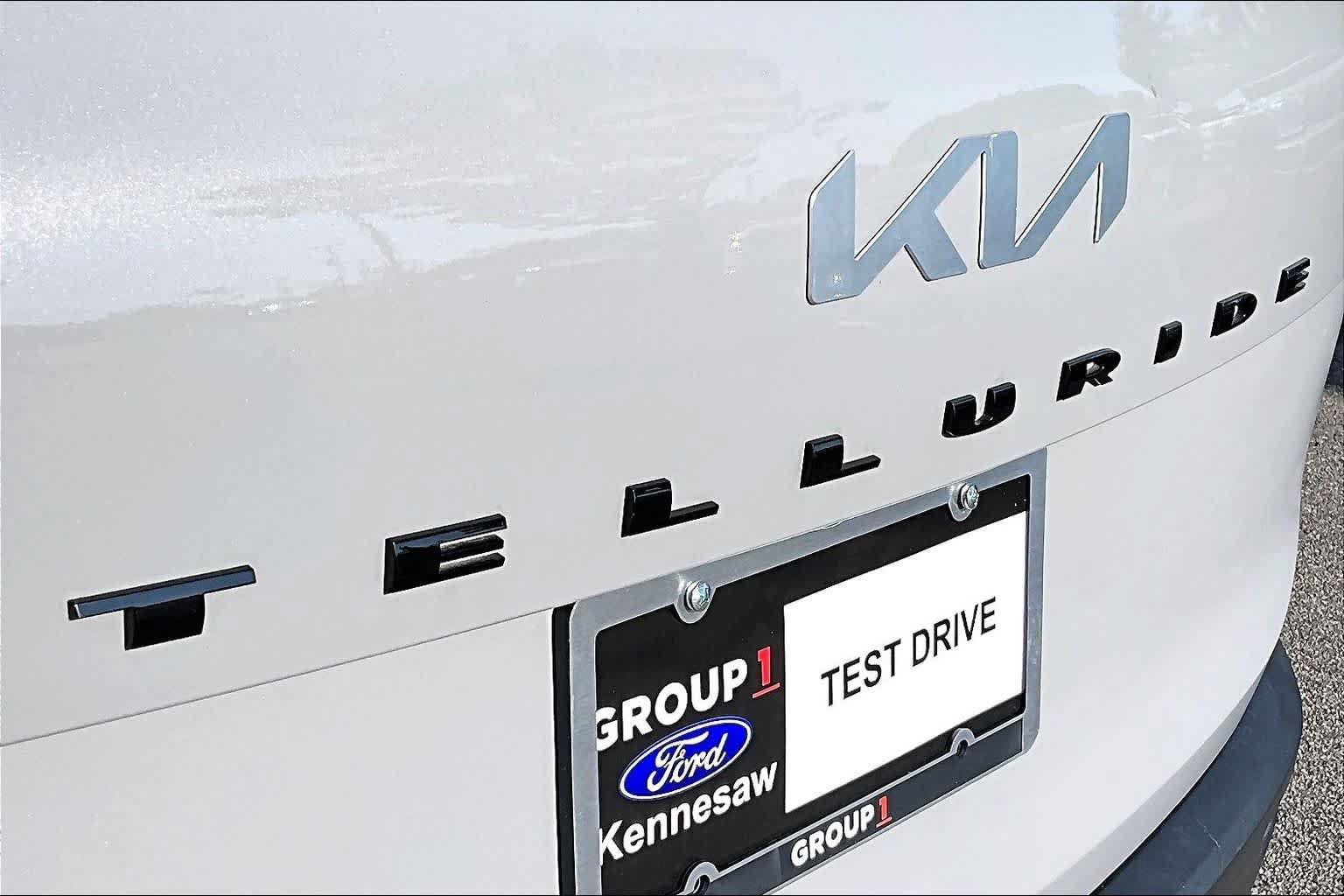 Used 2022 Kia Telluride SX w/ SX Prestige Package AWD/4WD image 31