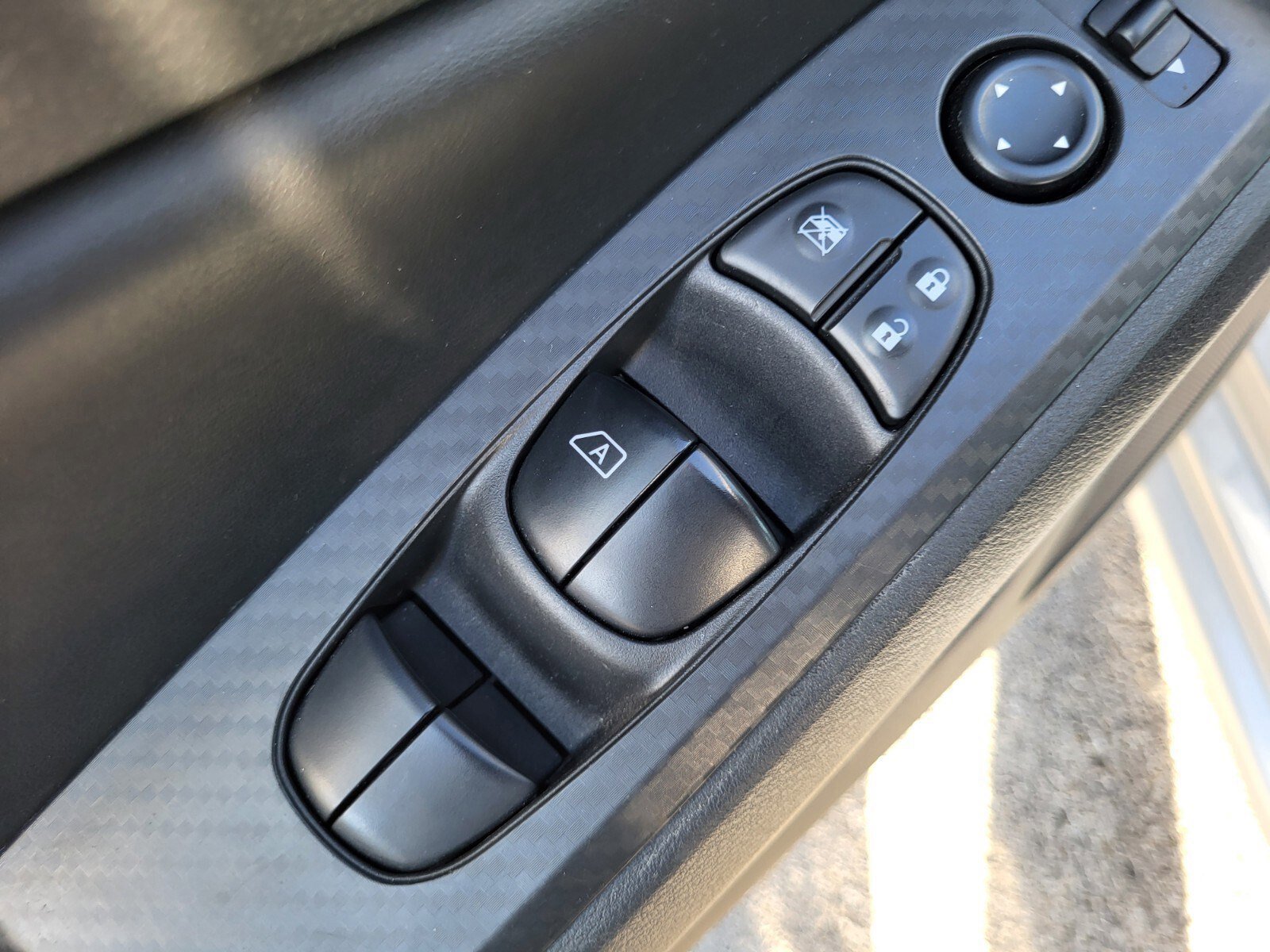 Used 2024 Nissan Altima 2.5 S image 17