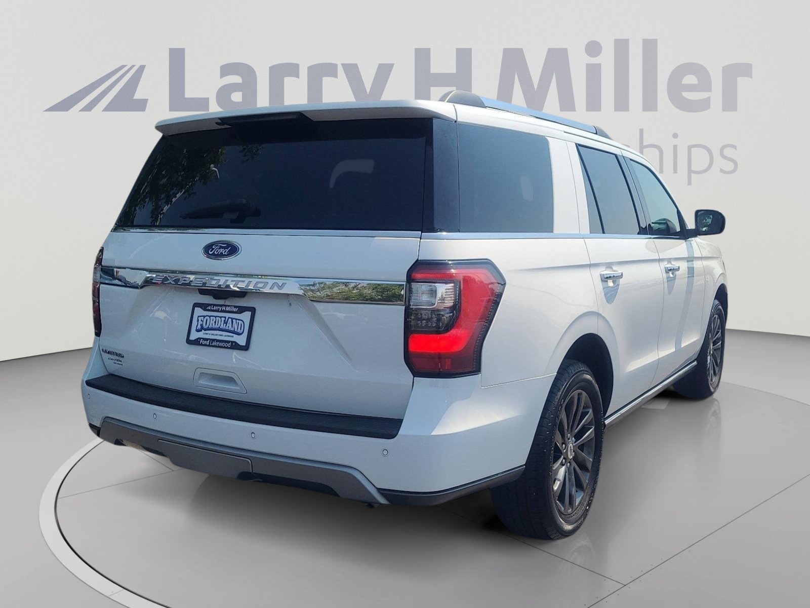 Certified 2021 Ford Expedition Limited AWD/4WD image 5