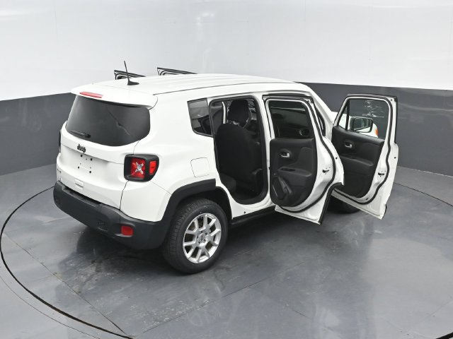Used 2023 Jeep Renegade Latitude AWD/4WD image 26