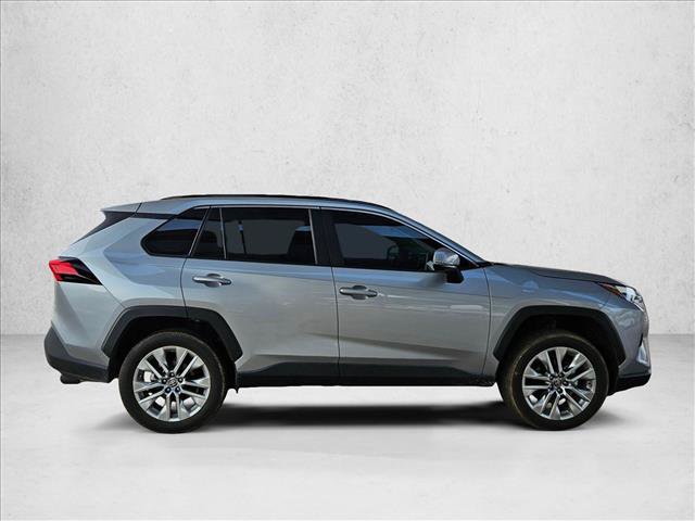 Used 2025 Toyota RAV4 XLE Premium w/ Weather Package AWD/4WD video 4
