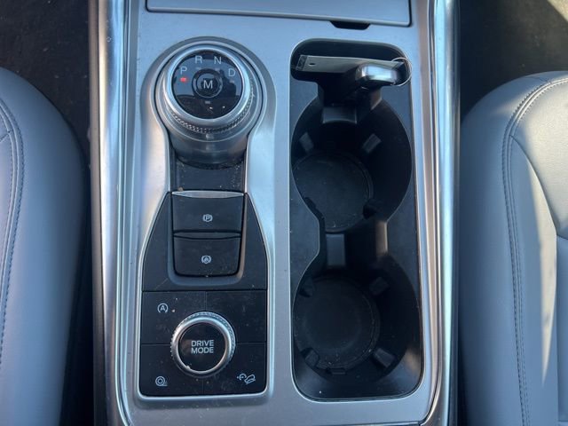 Certified 2021 Ford Explorer XLT w/ Equipment Group 202A image 33