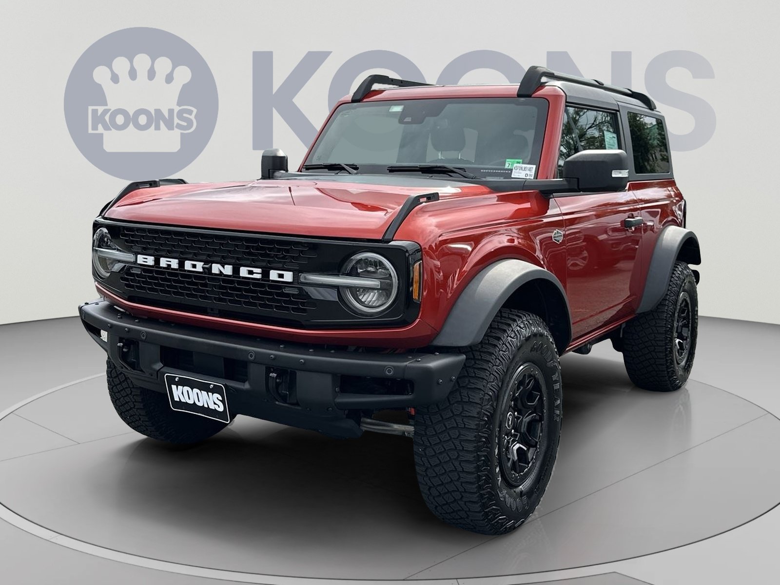 Certified 2022 Ford Bronco Wildtrak AWD/4WD image 1