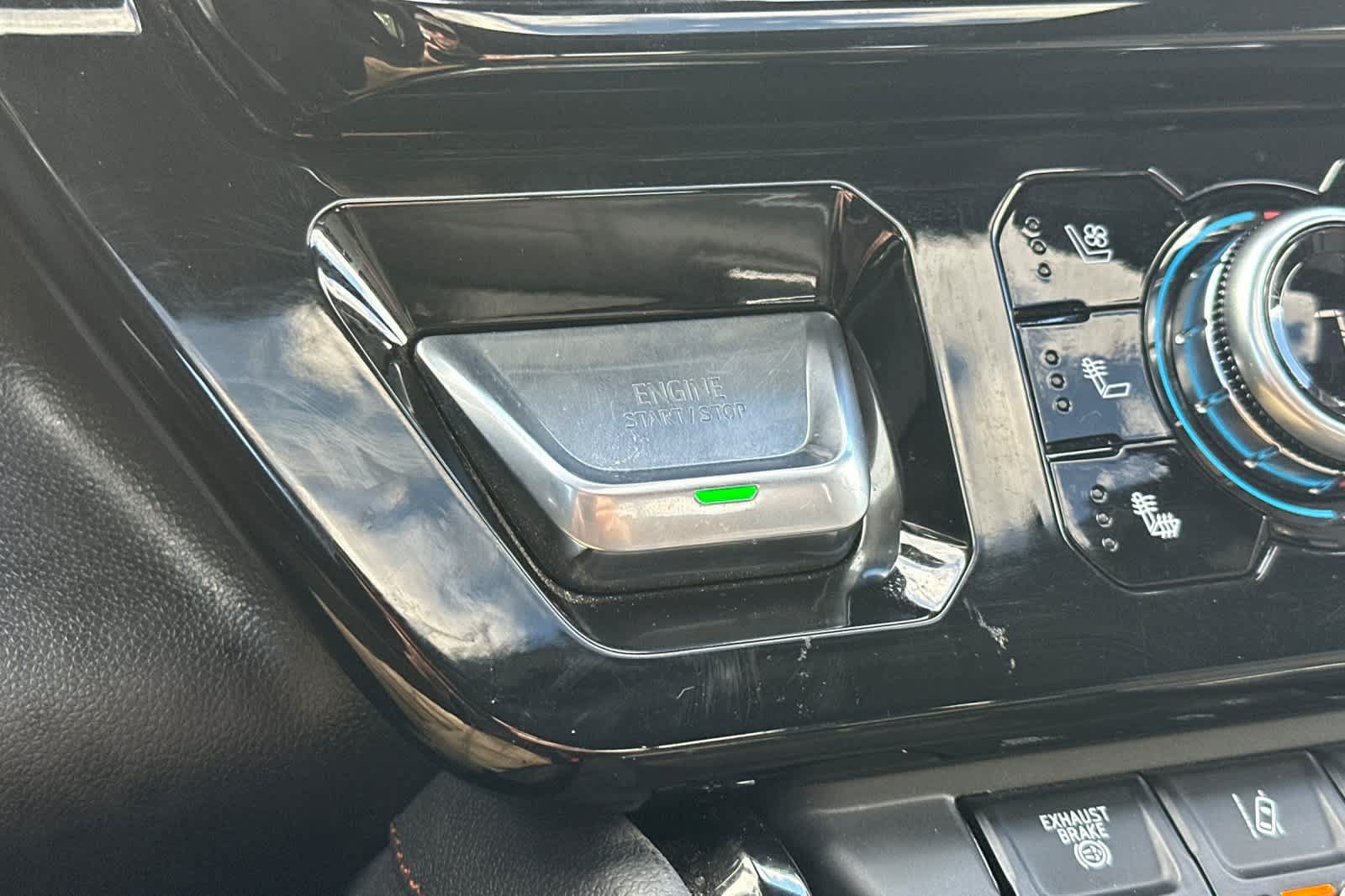 Used 2026 GMC Sierra 3500 AT4 AWD/4WD image 21