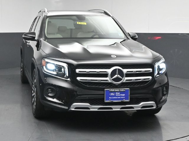 Used 2023 Mercedes-Benz GLB 250 4MATIC image 2
