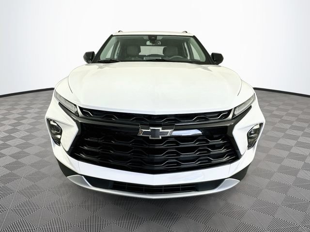 Used 2025 Chevrolet Blazer LT w/ Convenience Package FWD image 5