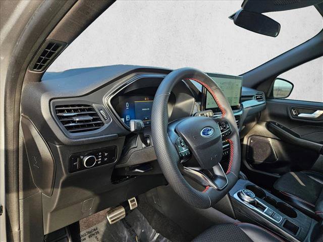 Certified 2023 Ford Escape ST-Line w/ Tech Pack #1 image 9