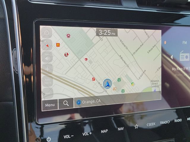 Used 2022 Hyundai Santa Cruz Limited image 9