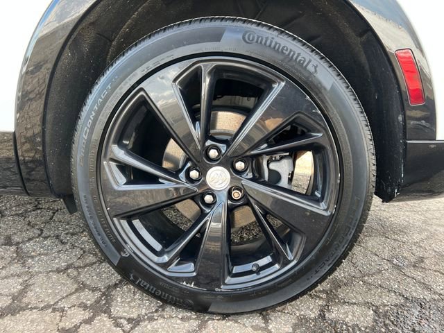 Used 2021 Buick Envision Essence w/ Technology Package I image 15