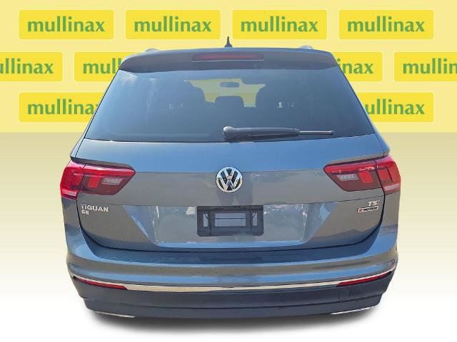Used 2018 Volkswagen Tiguan SE AWD/4WD image 30