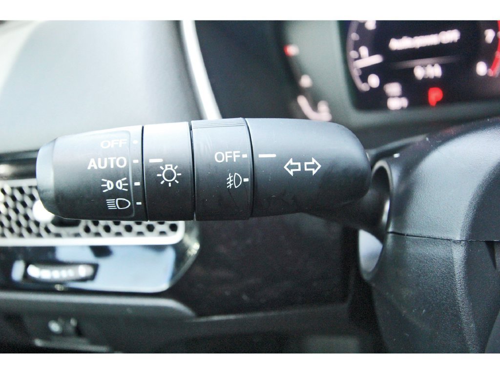 Used 2022 Honda Civic Touring image 16