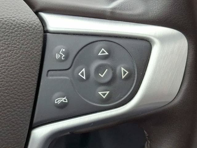 Used 2023 GMC Acadia SLT w/ Technology Package FWD image 23